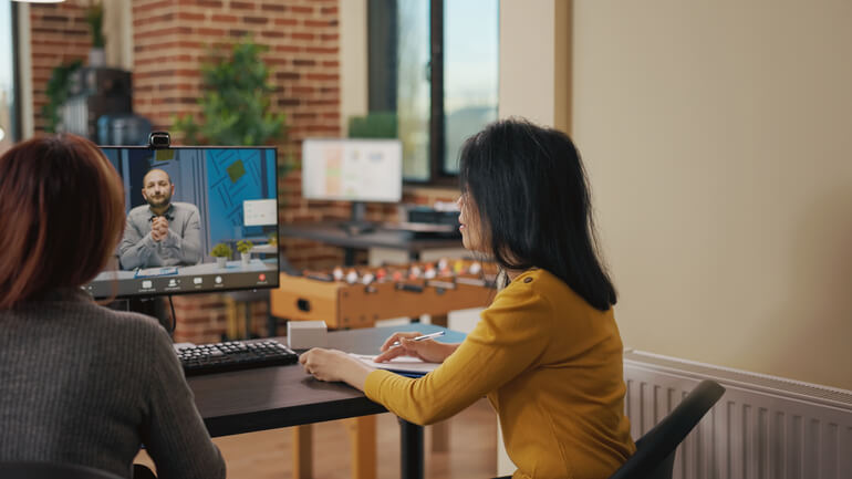 Partner With a Trusted Offshore Staffing Provider to Avoid Complications